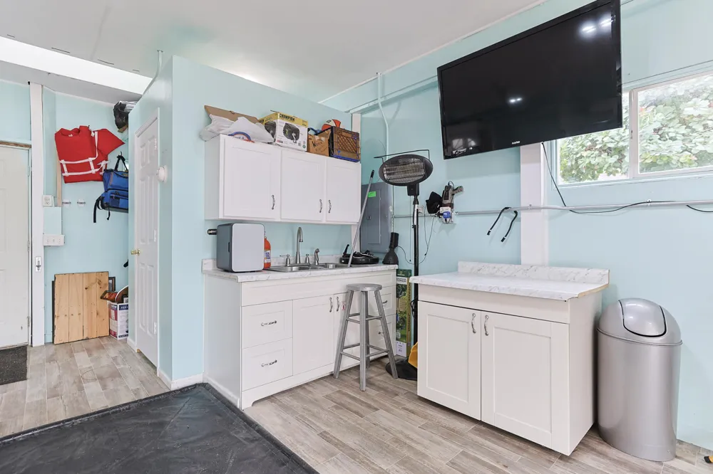 51770 Easy Street Paw Paw Township, MI 49079