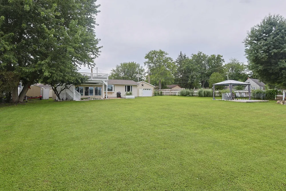 51770 Easy Street Paw Paw Township, MI 49079