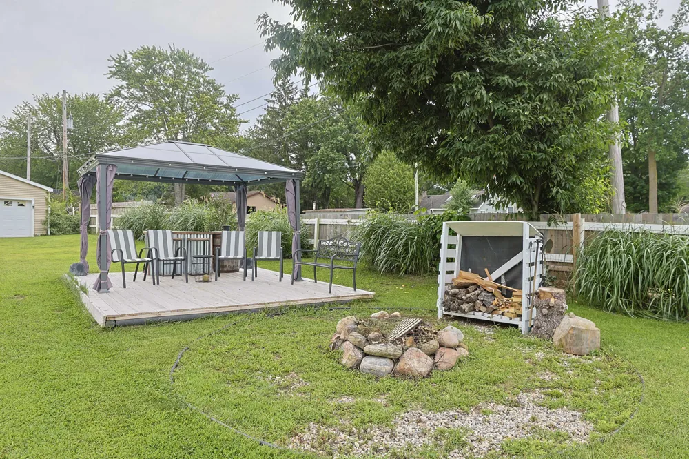 51770 Easy Street Paw Paw Township, MI 49079
