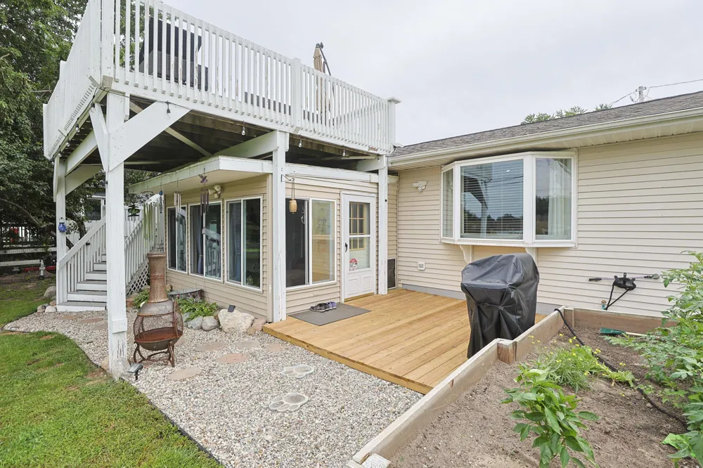51770 Easy Street Paw Paw Township, MI 49079