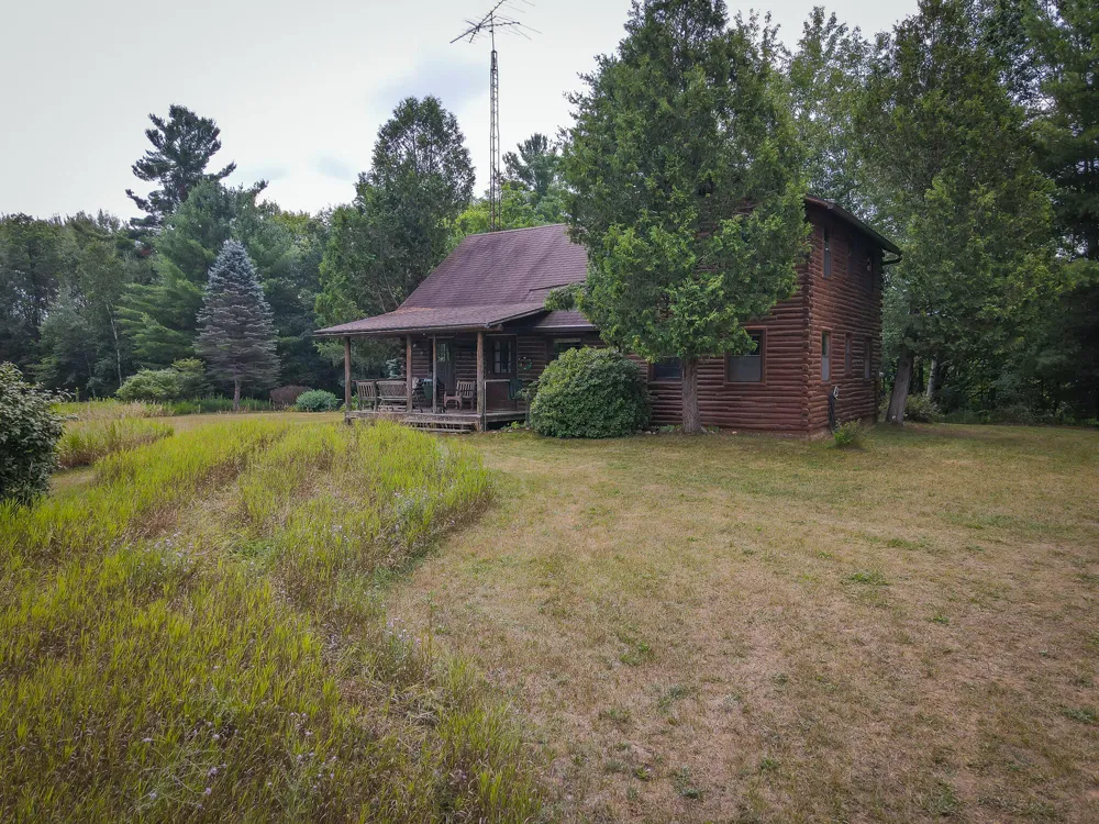 5118 Raymond Road Ellsworth Township, MI 49656
