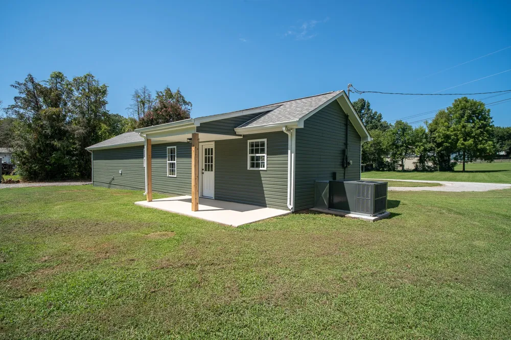 4990 Timothy Ln Columbia, TN 38401