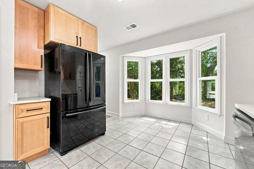 1359 Summit LN NW Acworth, GA 30102