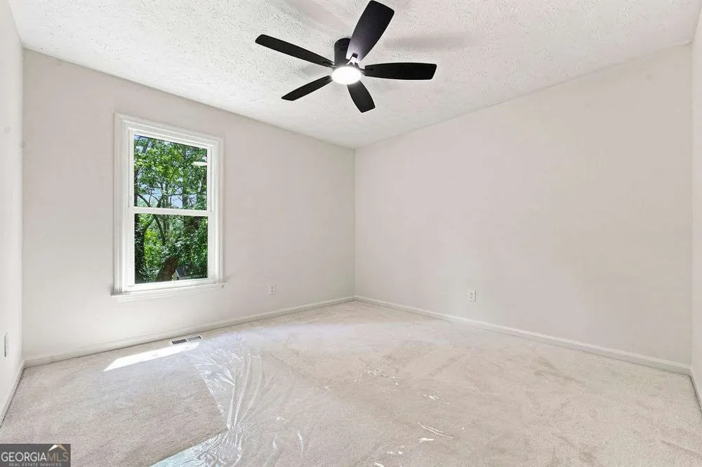 1359 Summit LN NW Acworth, GA 30102