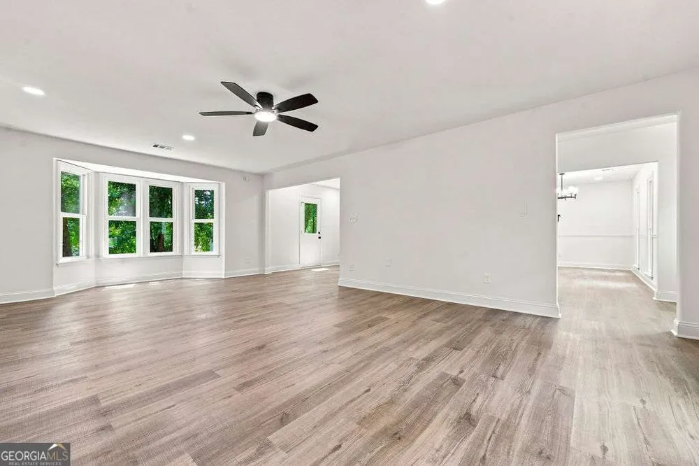 1359 Summit LN NW Acworth, GA 30102