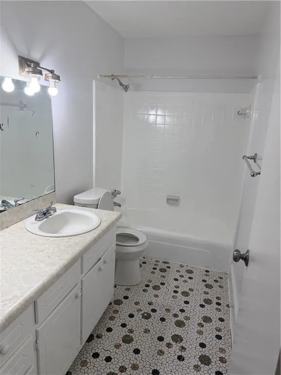 4254 Burleigh Drive Tucker, GA 30084