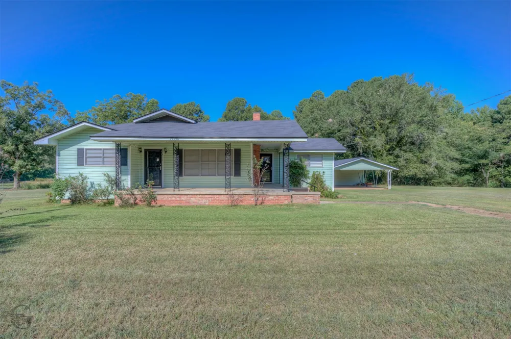 19596 S Louisiana Street Ida, LA 71044