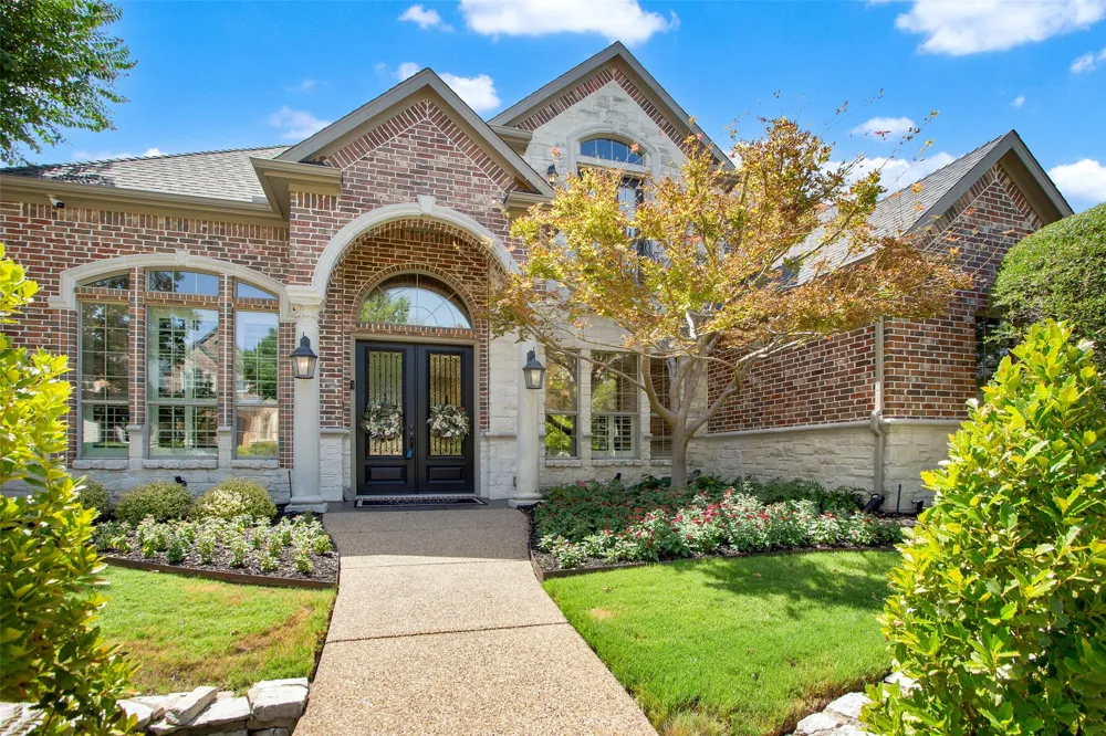 721 Starlight Pass Heath, TX 75032
