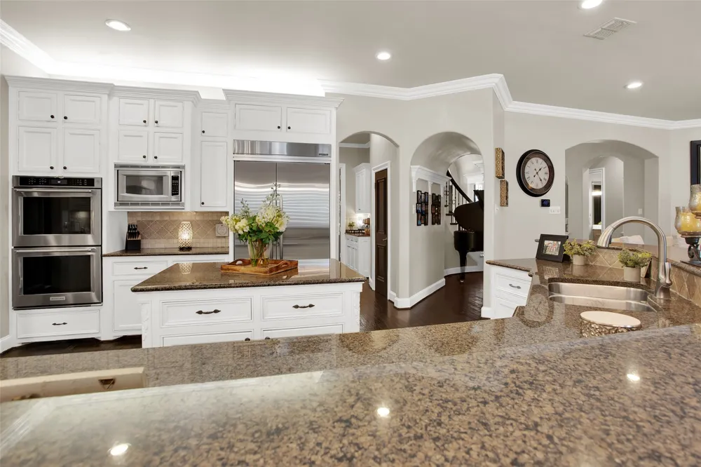 721 Starlight Pass Heath, TX 75032