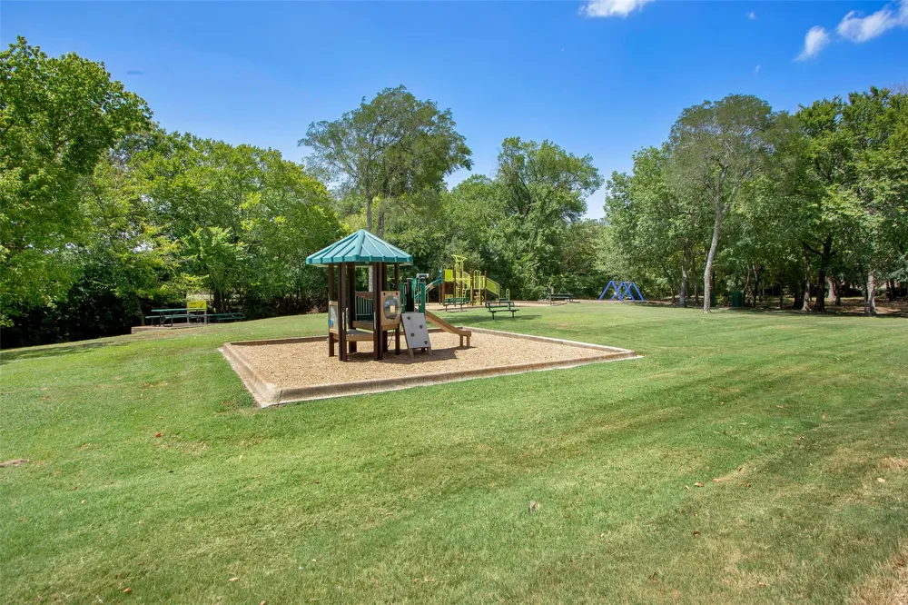 721 Starlight Pass Heath, TX 75032