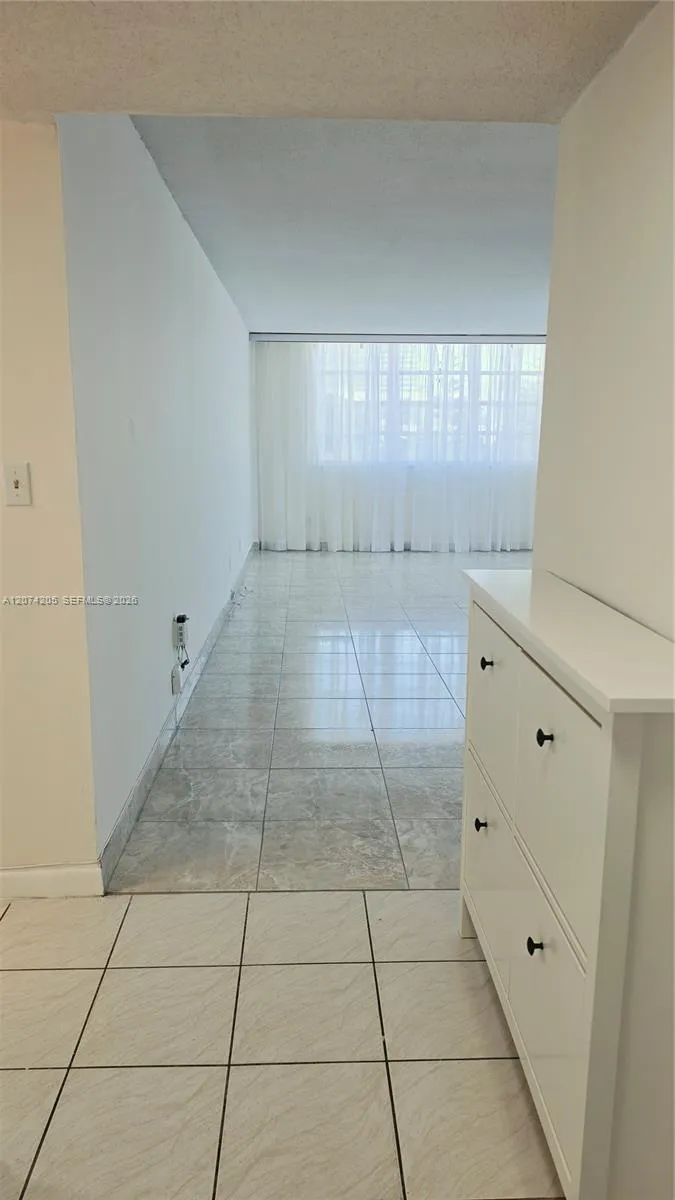 1849 S Ocean Dr #202 Hallandale Beach, FL 33009