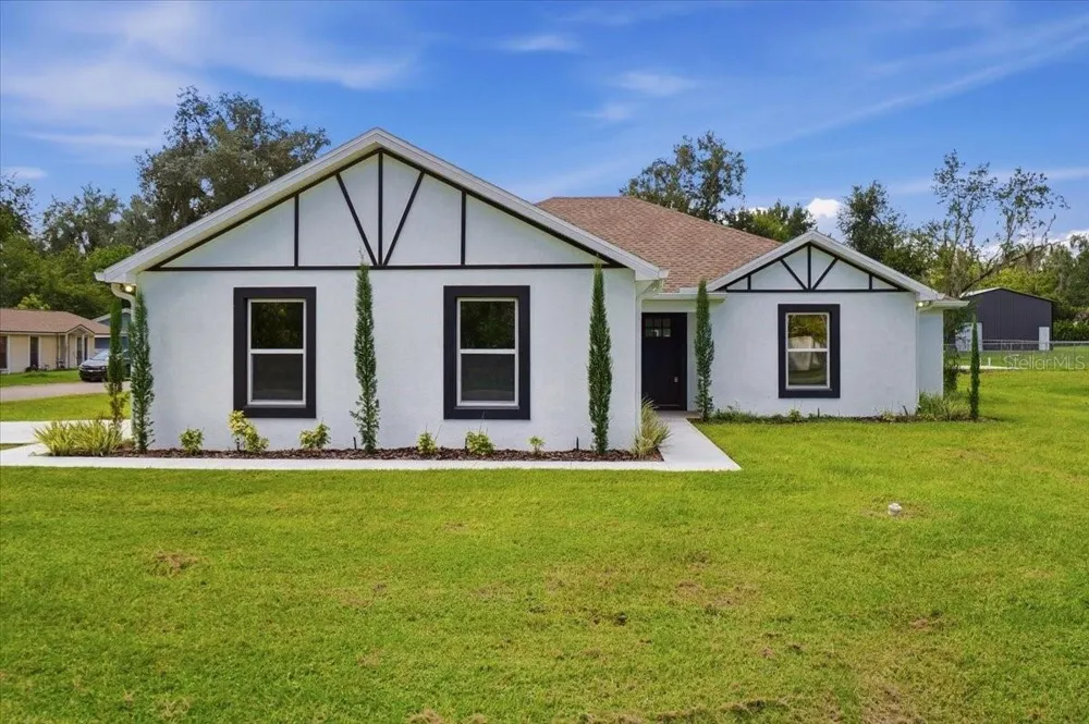 829 CLERMONT AVENUE Fort Meade, FL 33841