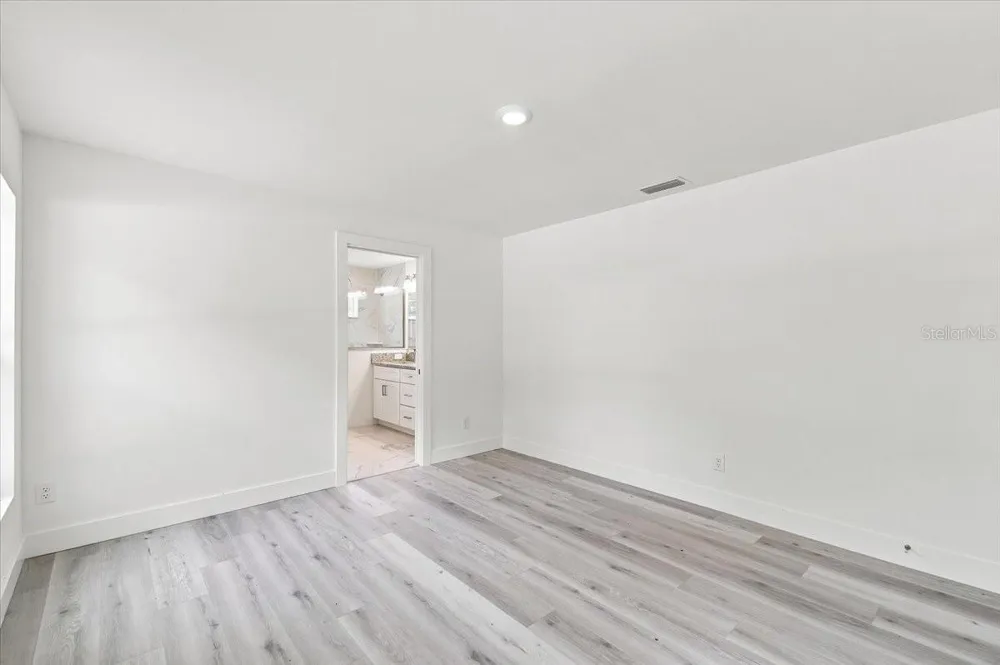 829 CLERMONT AVENUE Fort Meade, FL 33841