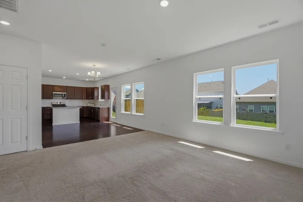 156 Hampshire Way White House, TN 37188