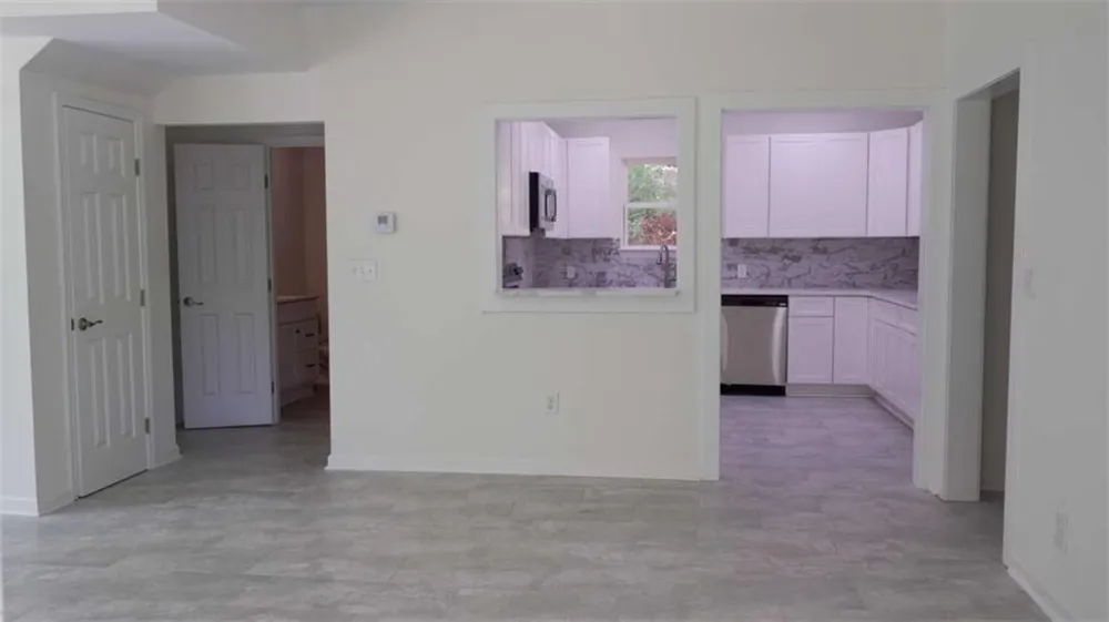 378 Rue Cezzan Lavonia, GA 30553