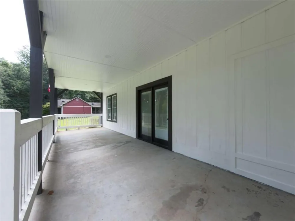 378 Rue Cezzan Lavonia, GA 30553