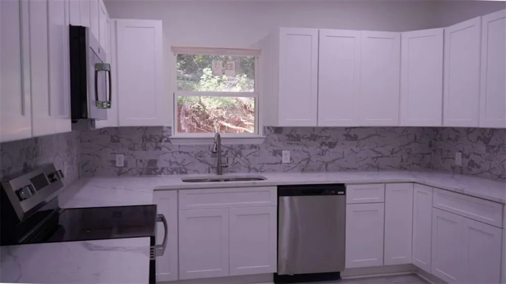 378 Rue Cezzan Lavonia, GA 30553