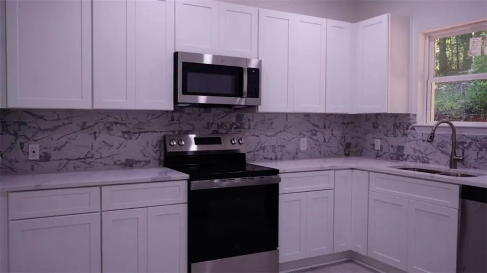 378 Rue Cezzan Lavonia, GA 30553