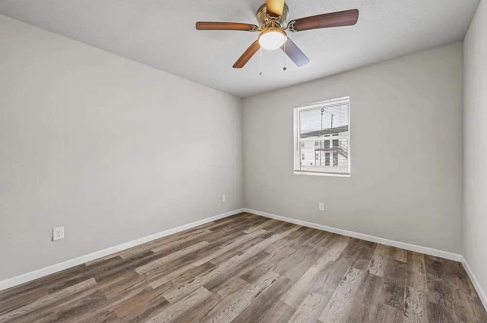 500 Us-75 #33 Van Alstyne, TX 75495