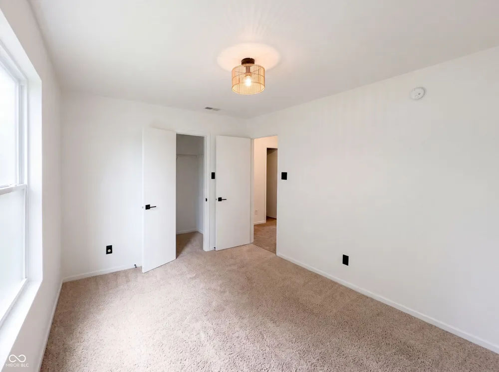 949 Colonial Way Franklin, IN 46131