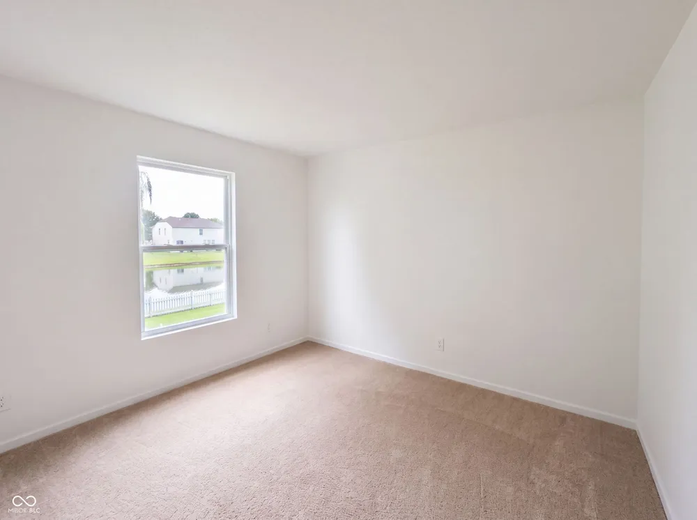 949 Colonial Way Franklin, IN 46131