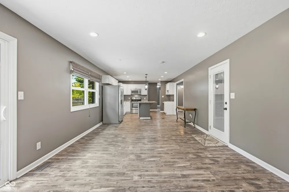 113 Waterman Drive Noblesville, IN 46060