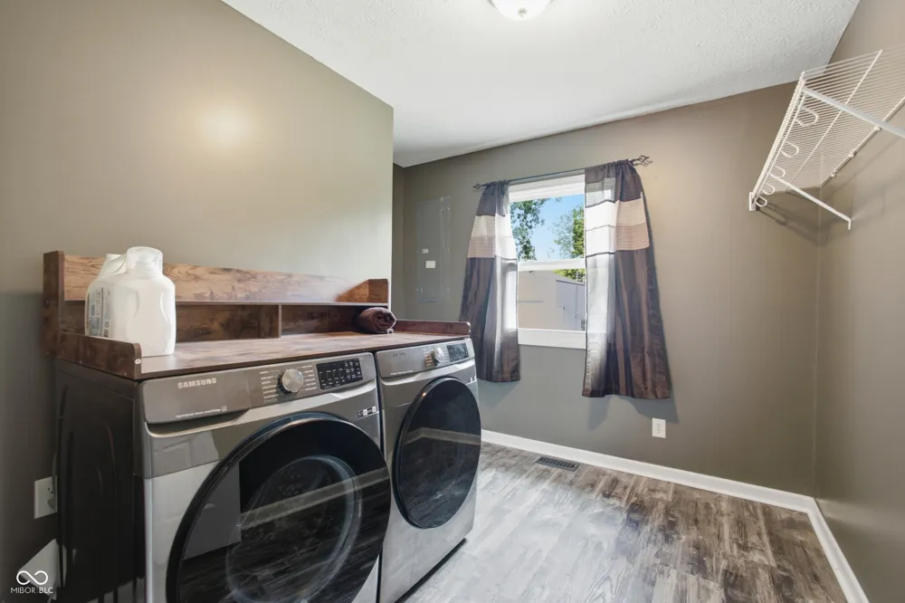 113 Waterman Drive Noblesville, IN 46060