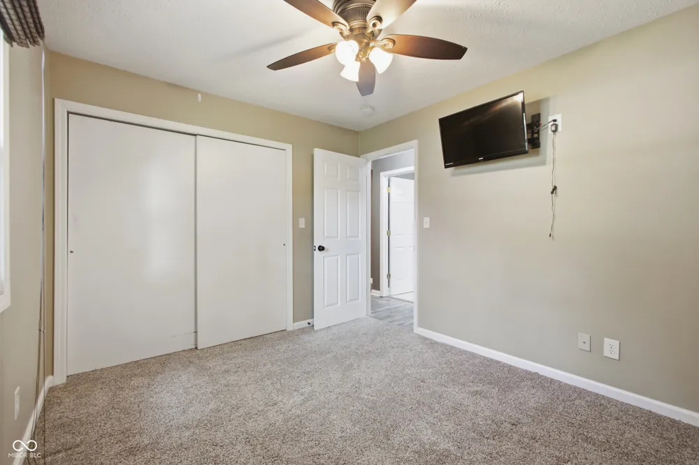 113 Waterman Drive Noblesville, IN 46060