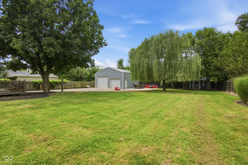 113 Waterman Drive Noblesville, IN 46060
