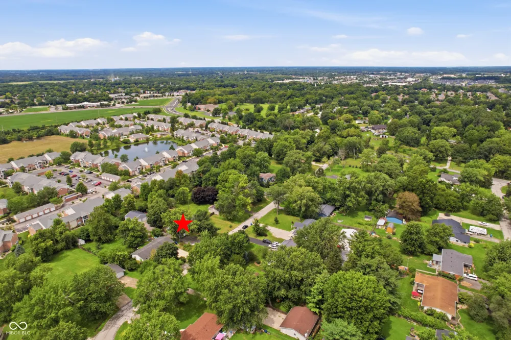 113 Waterman Drive Noblesville, IN 46060