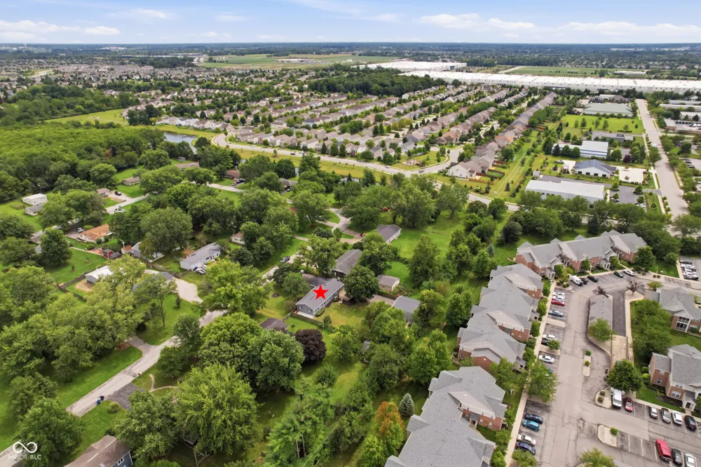 113 Waterman Drive Noblesville, IN 46060