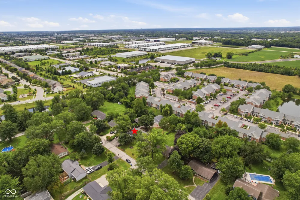 113 Waterman Drive Noblesville, IN 46060
