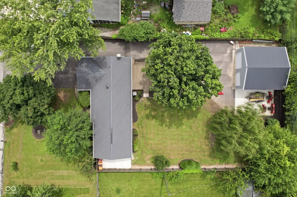 113 Waterman Drive Noblesville, IN 46060