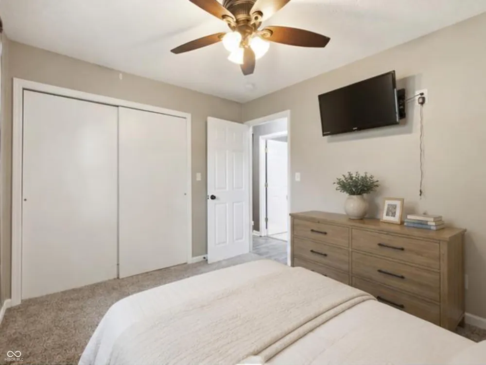 113 Waterman Drive Noblesville, IN 46060