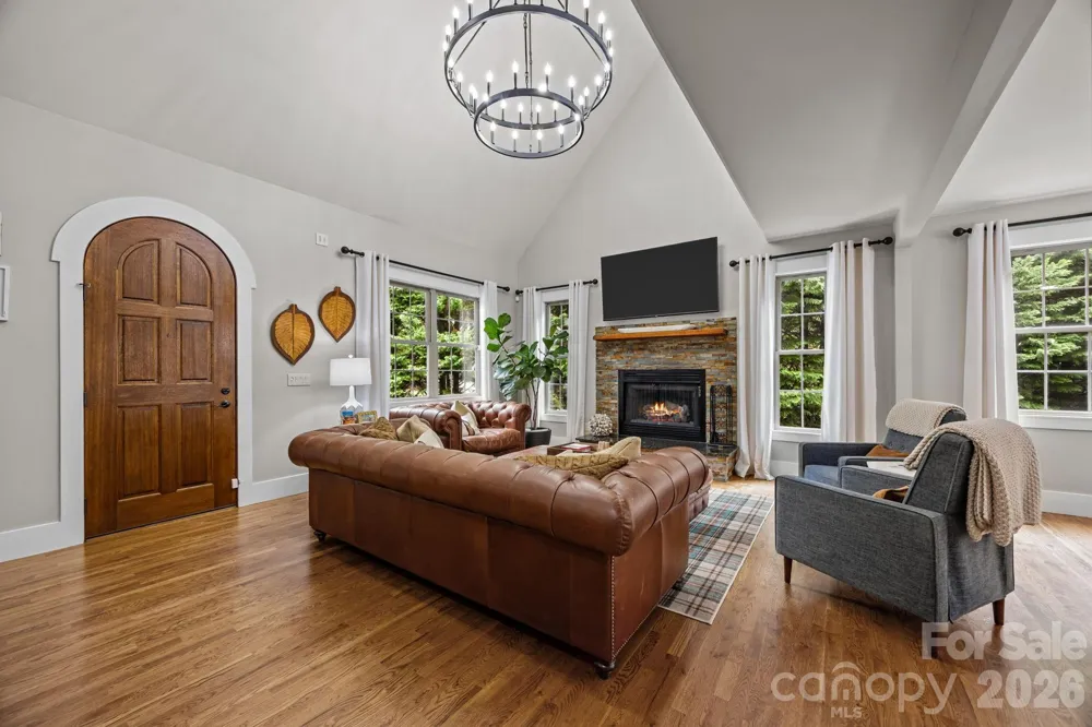 18 Oak Springs Drive Arden, NC 28704
