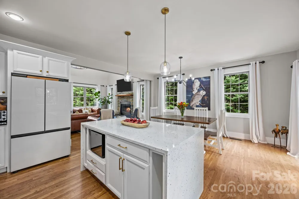 18 Oak Springs Drive Arden, NC 28704