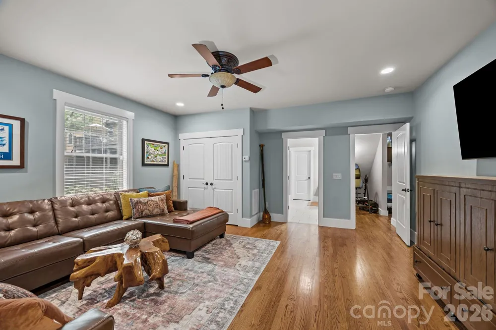 18 Oak Springs Drive Arden, NC 28704