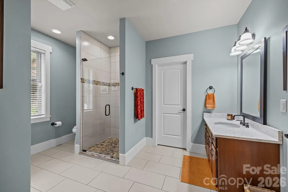 18 Oak Springs Drive Arden, NC 28704