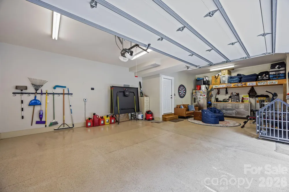 18 Oak Springs Drive Arden, NC 28704