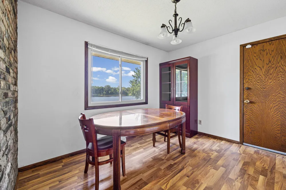 1319 30th Street SE Buffalo, MN 55313