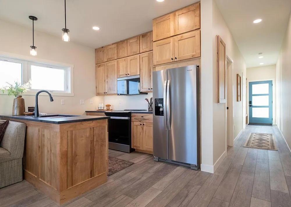 116 E Lakeview Drive Silver Bay, MN 55614