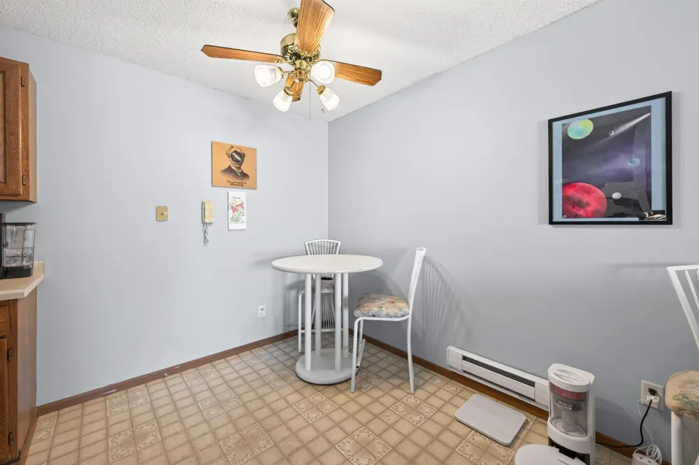570 Whispering Lane #303 Hastings, MN 55033