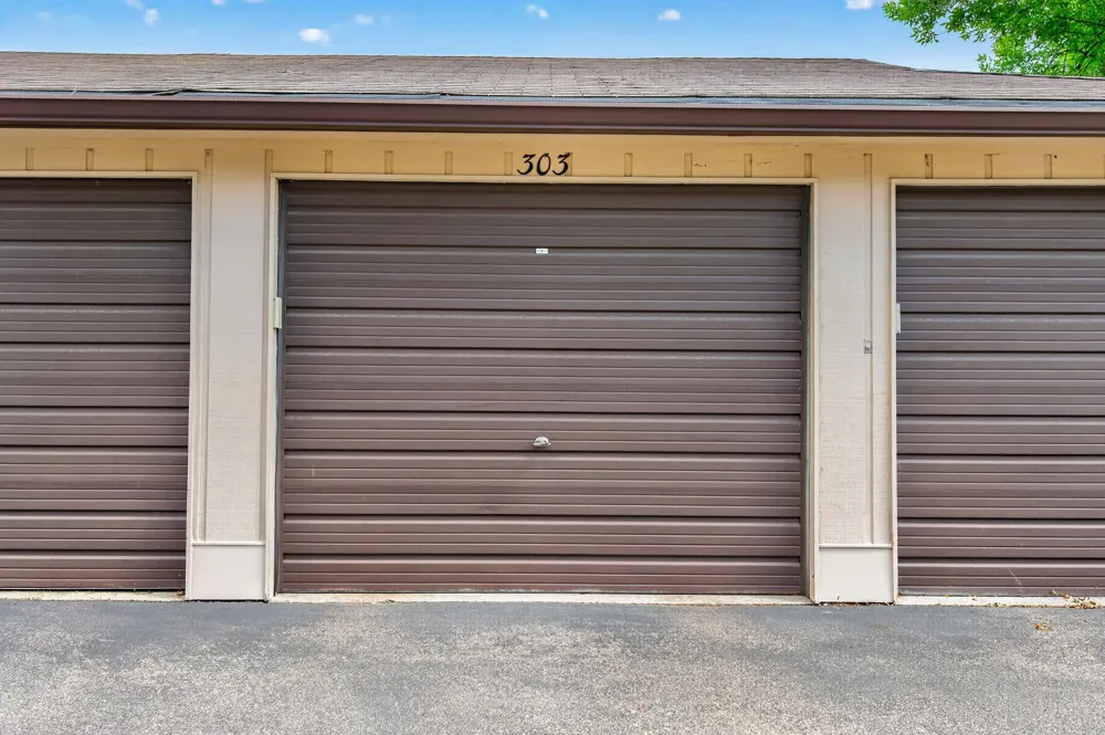 570 Whispering Lane #303 Hastings, MN 55033