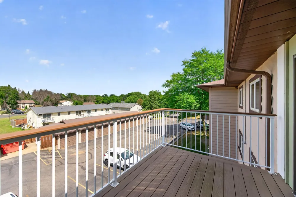 570 Whispering Lane #303 Hastings, MN 55033