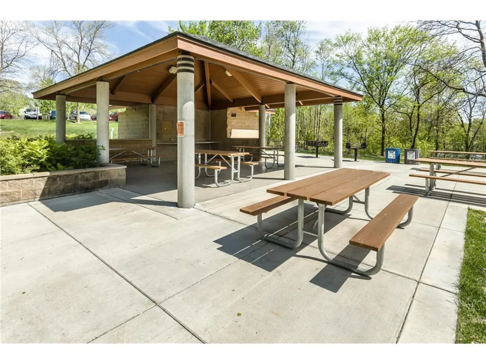 11499 Ashley Court Inver Grove Heights, MN 55077