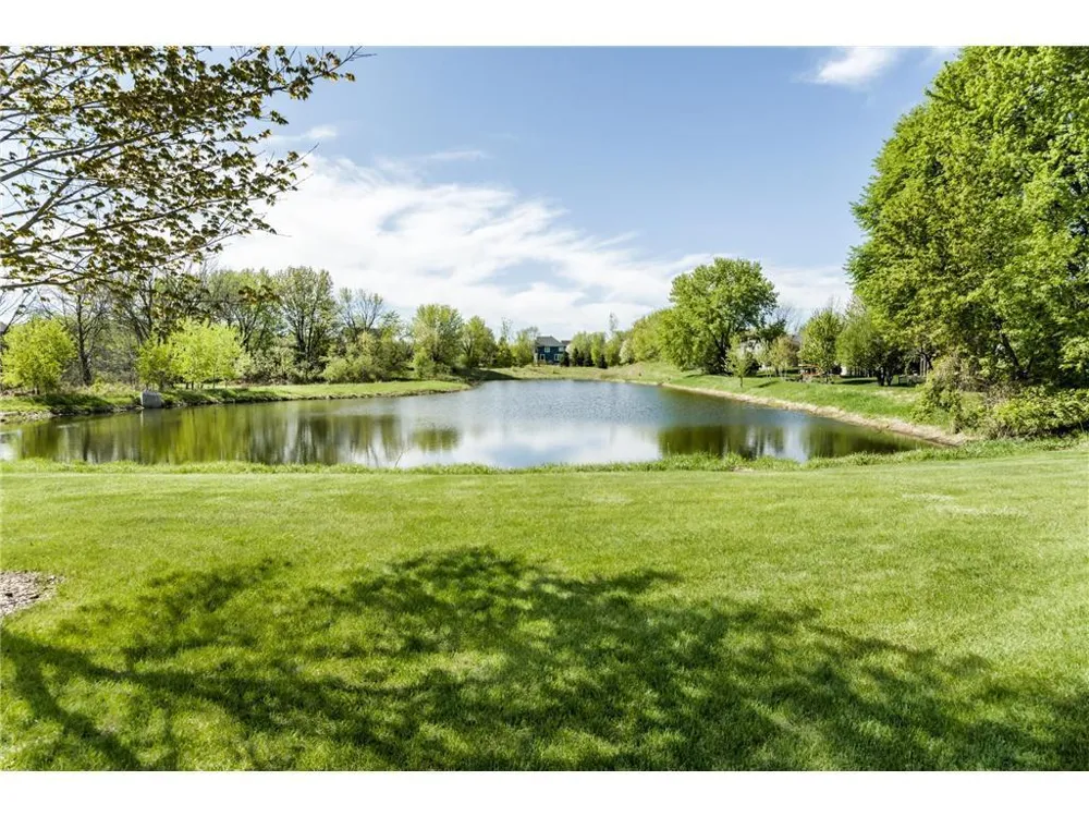11499 Ashley Court Inver Grove Heights, MN 55077