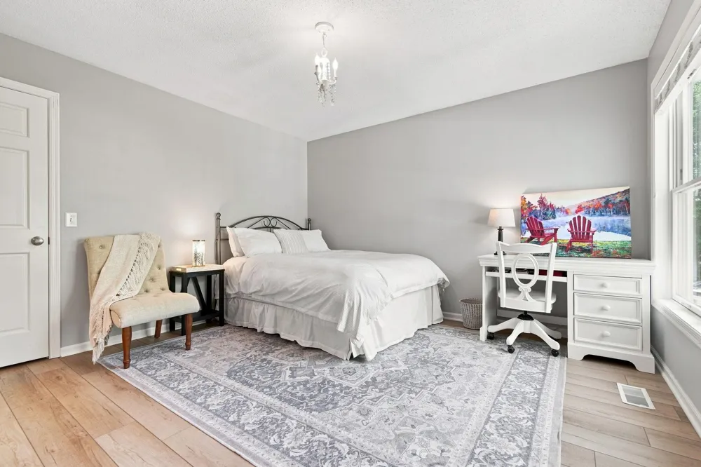 11499 Ashley Court Inver Grove Heights, MN 55077