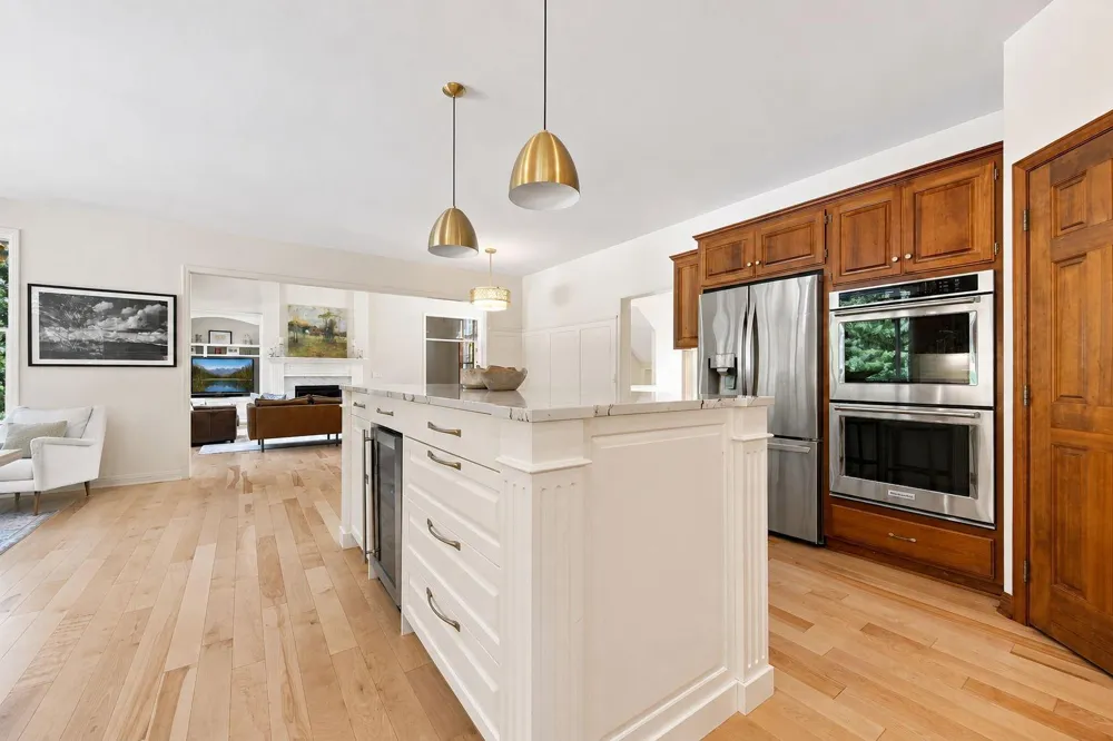 11499 Ashley Court Inver Grove Heights, MN 55077