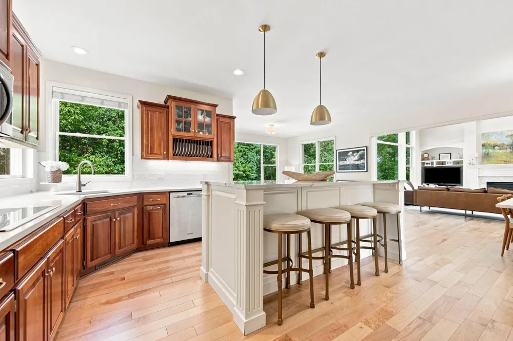 11499 Ashley Court Inver Grove Heights, MN 55077