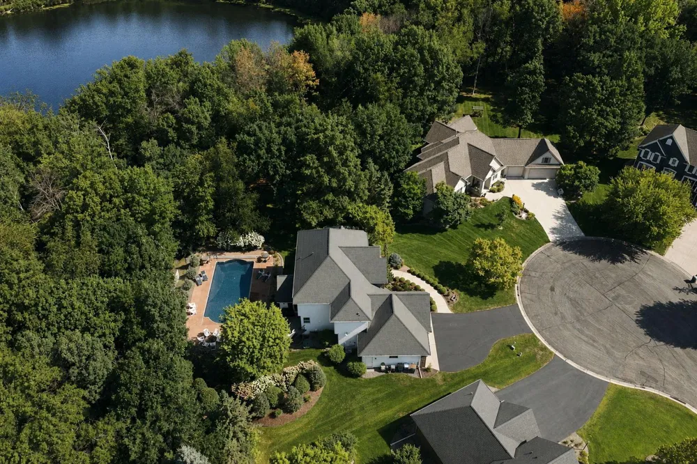 11499 Ashley Court Inver Grove Heights, MN 55077